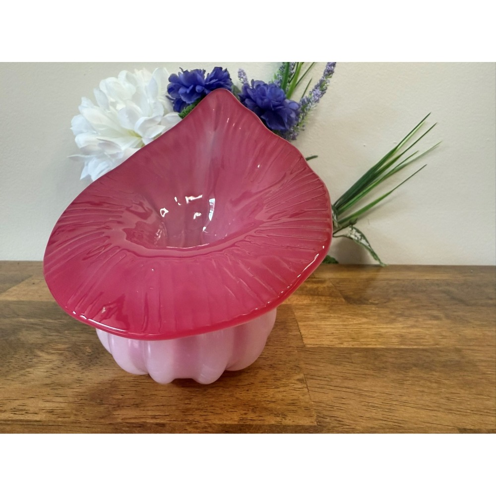 Vintage Hand Blown Pink Cased Glass Jack in the Pulpit Vase Art Glass